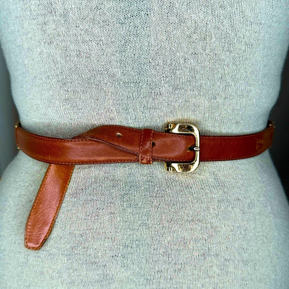 Vintage Jana for Magid genuine leather tab belt with gold toned hardware size L